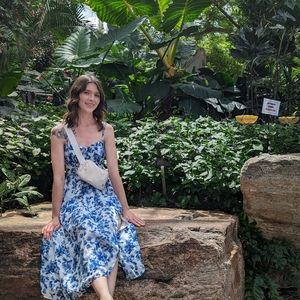 Meet your Posher, Alyson